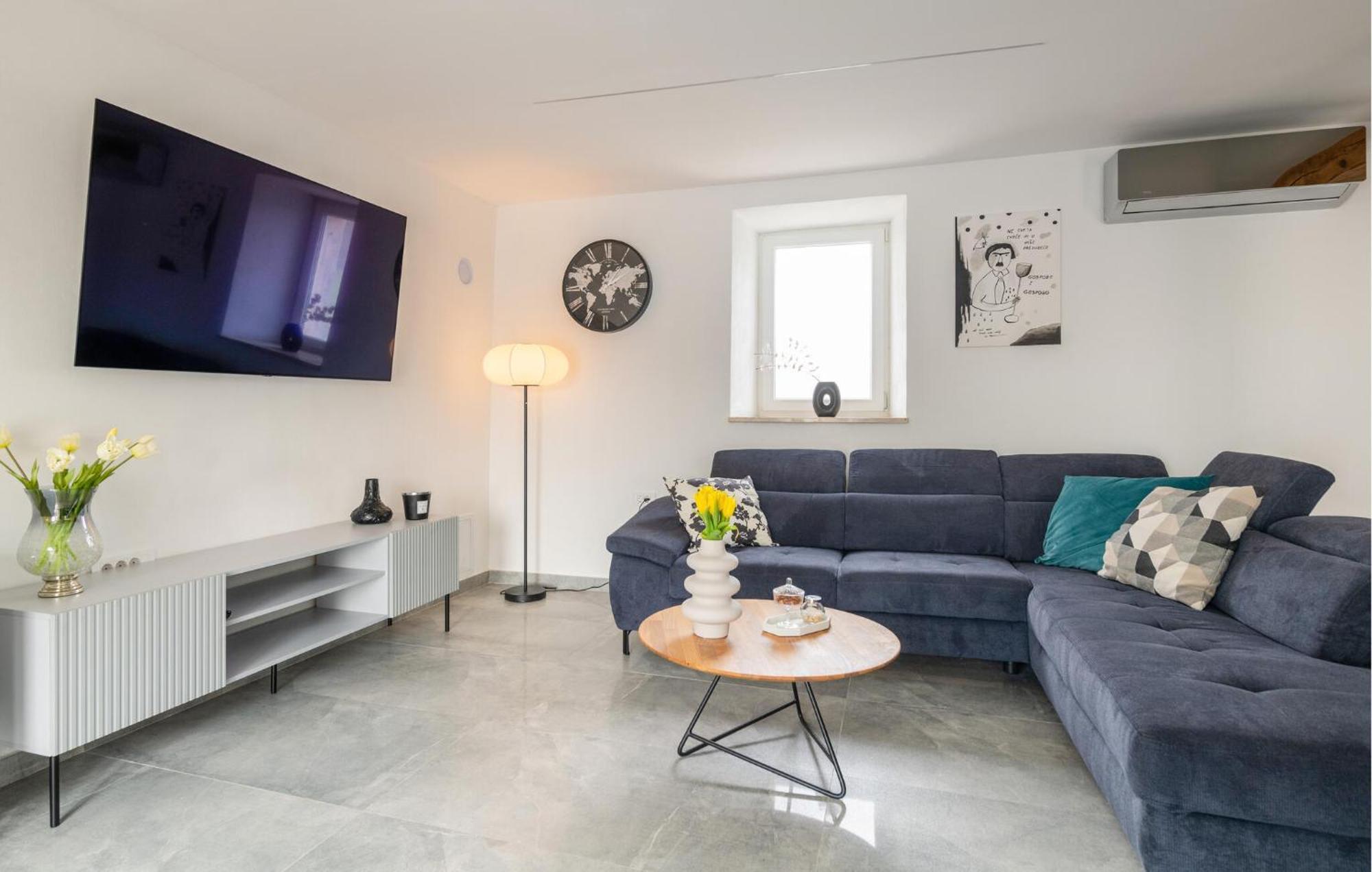 Lovely Home In Vidulini With Kitchen Kültér fotó